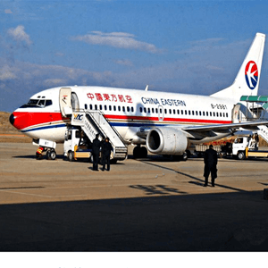 霍林郭勒霍林河航空快运航空快运业稳步发展的原因是什么？